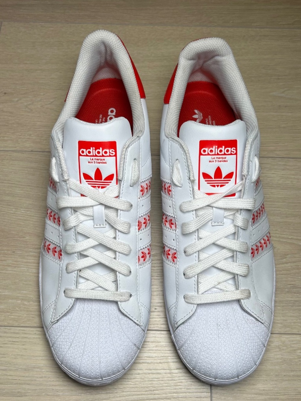 Men's Superstar Adidas Original Sneakers Size US12 UK11.5 EU 46